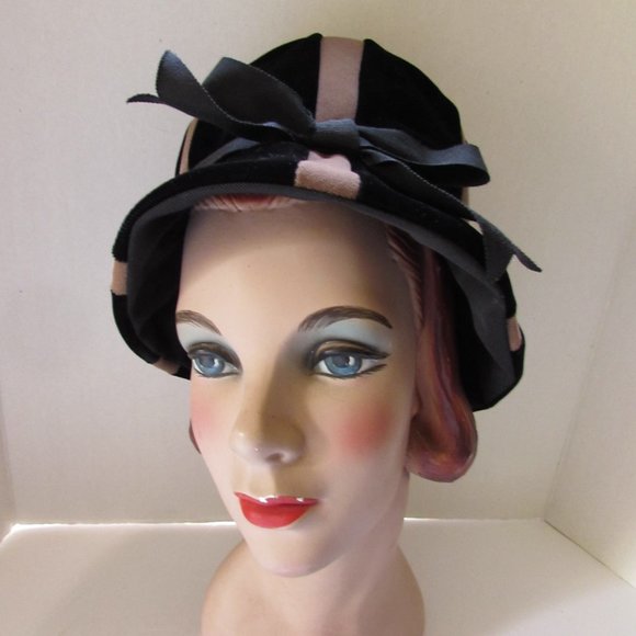 SALE Vintage 1960 Era bucket Style Hat Black Velvet Brown Satin by Royce main image 6